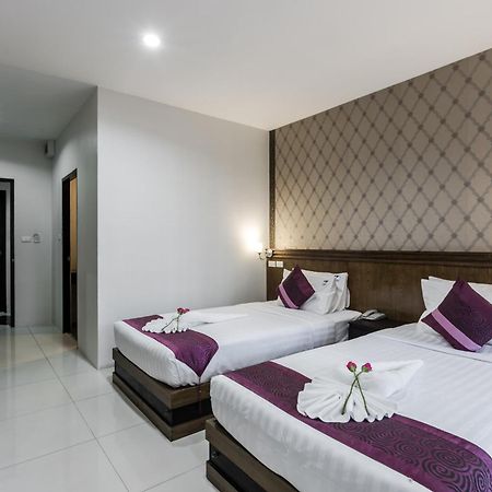 77 Bangla Hotel - Sha Certified Пхукет Экстерьер фото